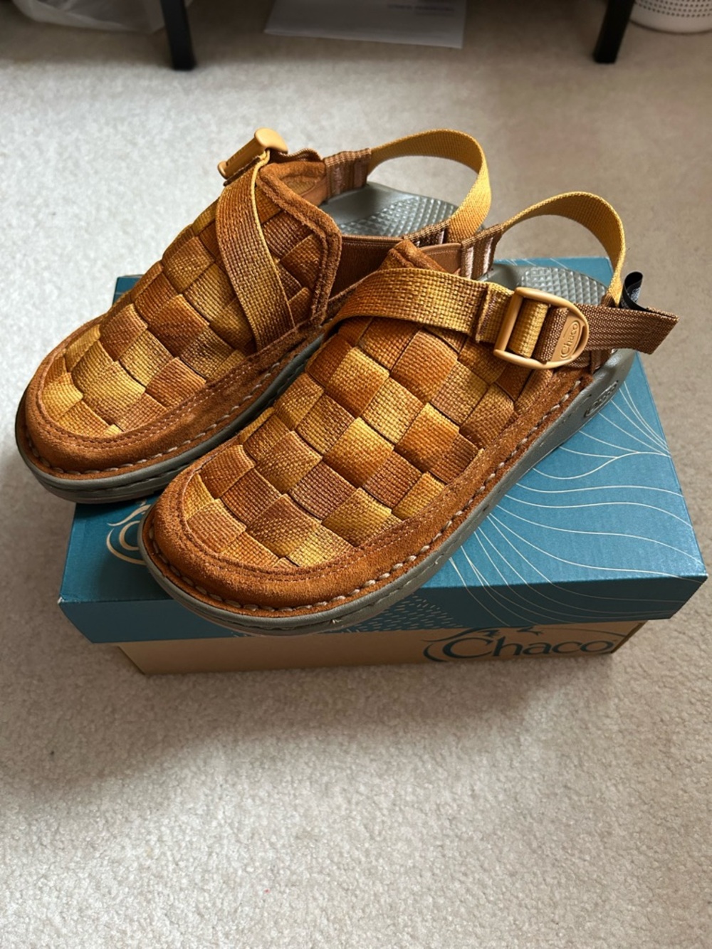 Chaco Canyon Clog